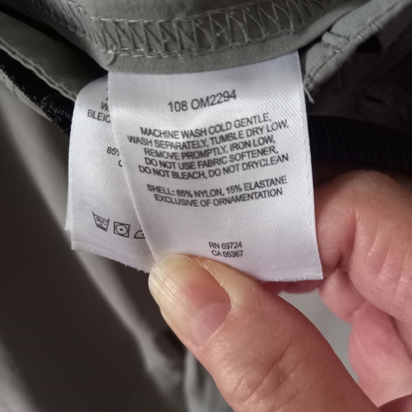 Mountain hard wear capris - Picture 7 of 9